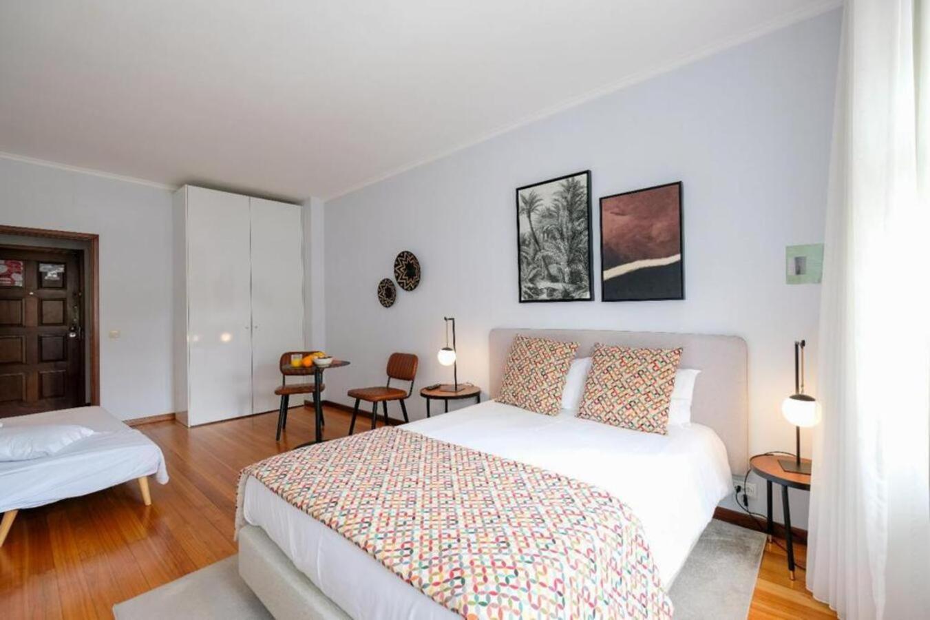 Impar Studios Deluxe Порту Екстер'єр фото